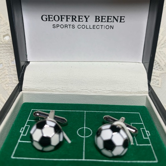 Geoffrey Beene Other - ❌TRADED❌ Geoffrey Beene Sports Collection Cufflinks